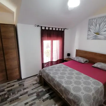 House Srima-vodice Dalmatia *