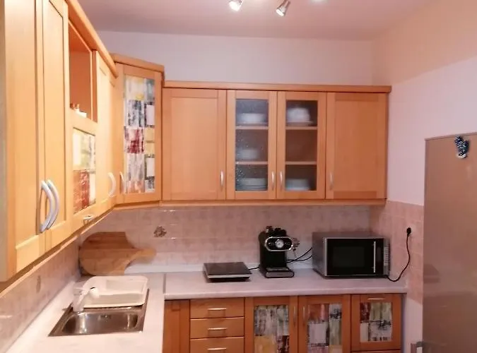 House Srima-vodice Dalmatia 度假居 *